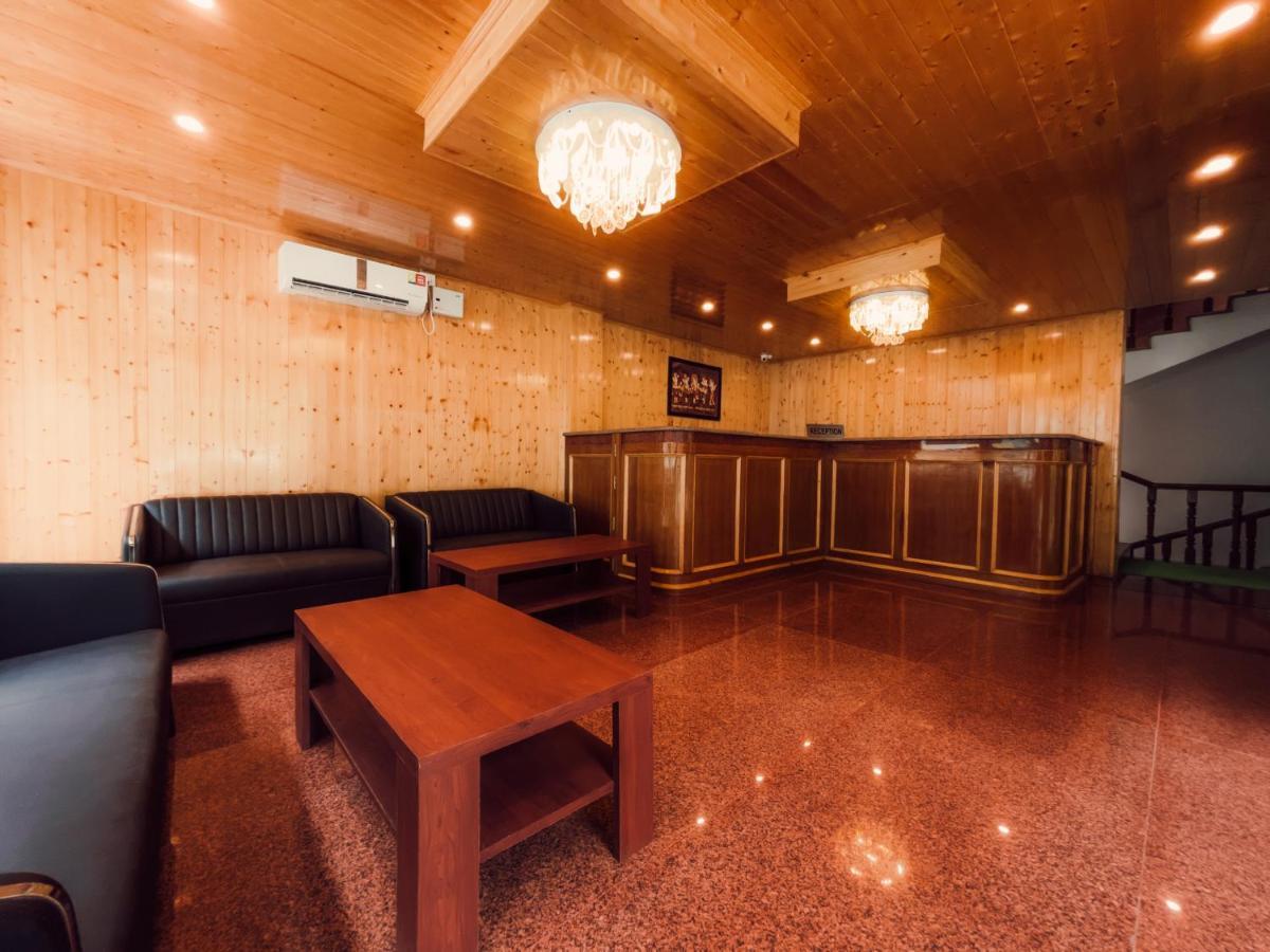 Hotel New Vistas 마날리 외부 사진
